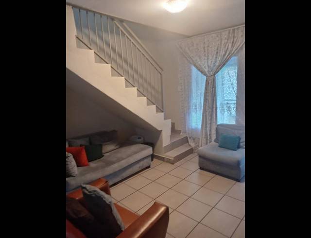 3 BEDROOM APARTMENT FOR SALE IN CRYSTAL PARK